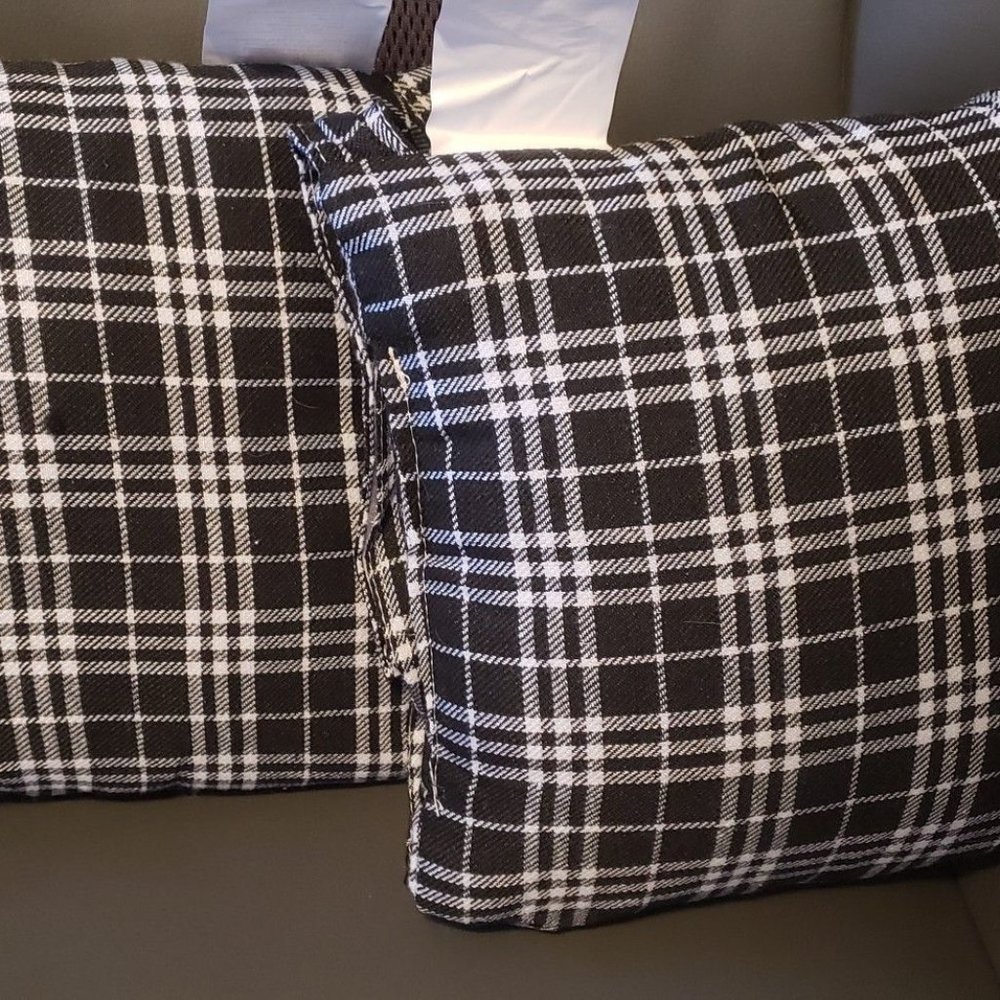 Set of 2 Knee Pillows